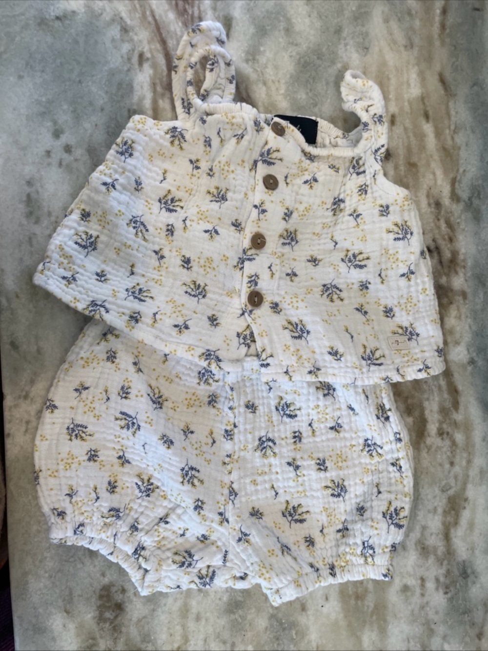 7 For All Mankind Baby Girls White Cotton Floral Two Piece Set Size 3-6 Months
